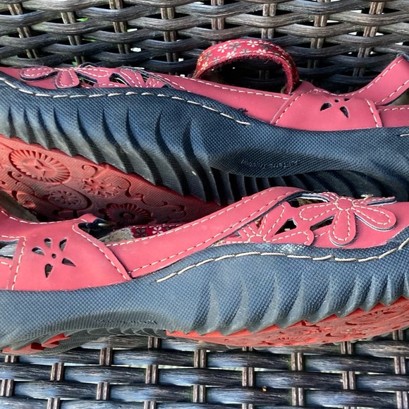 JBU Wildflower Shoes - Picture 6 of 6